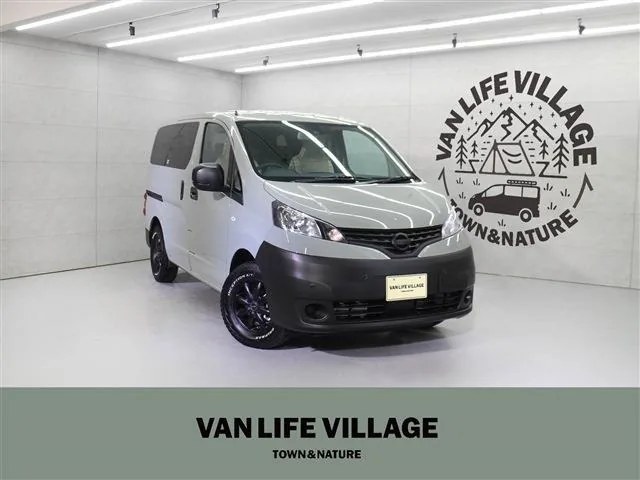 NV200 CAMPING ベンチ